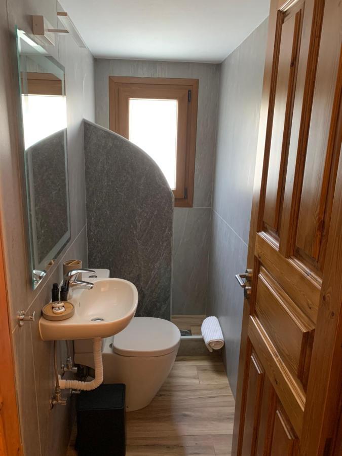 Komis Crown - Luxury Apartments Komi  Экстерьер фото